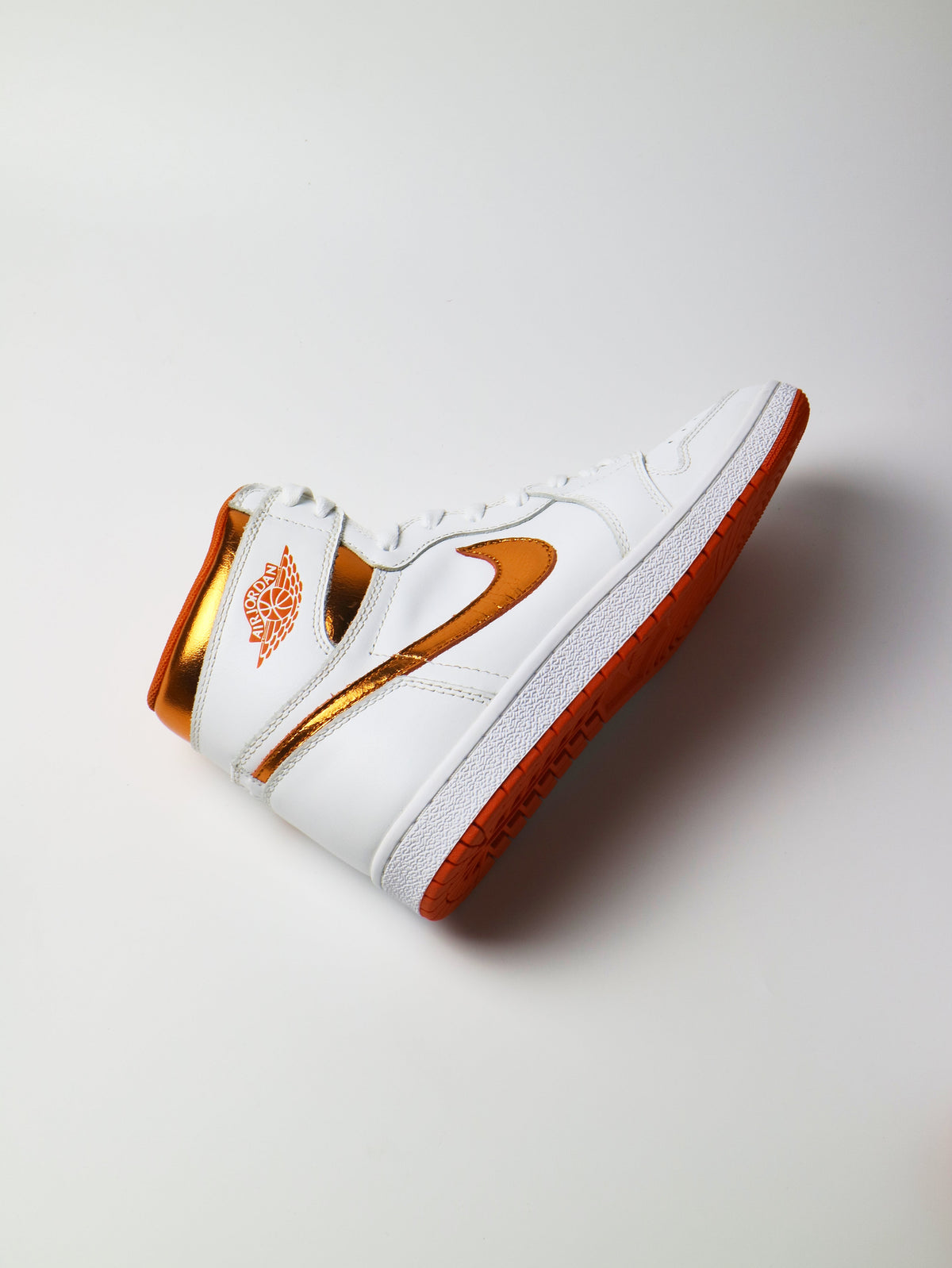 85s Metallic Orange